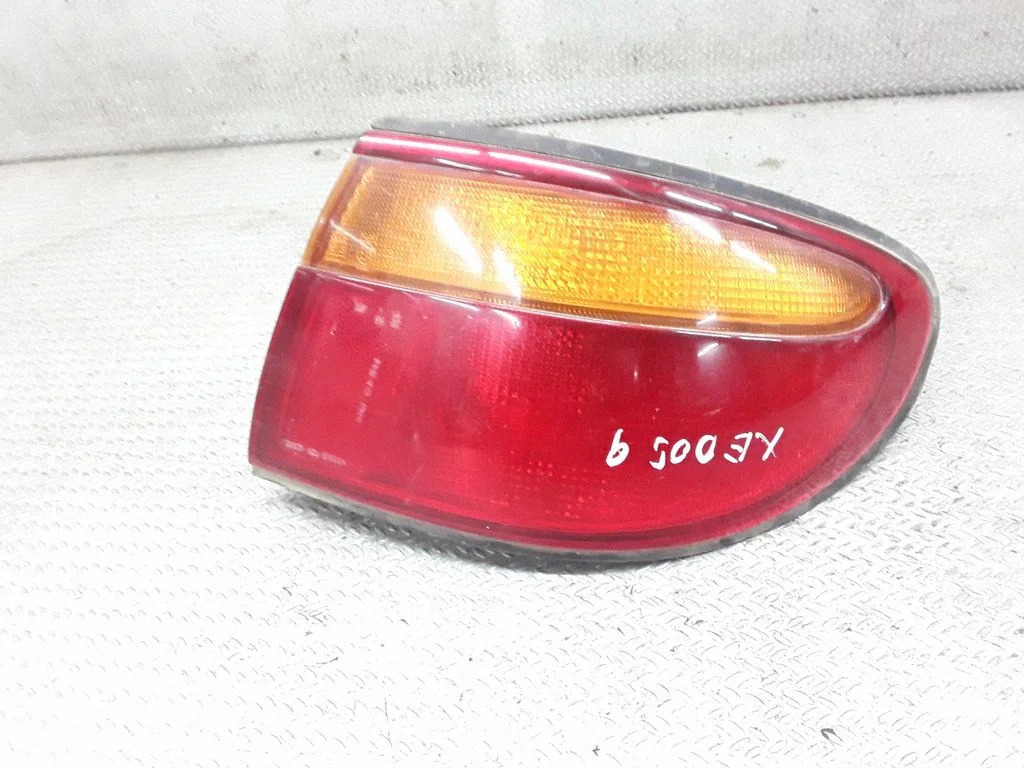 Tagatuli keres – Mazda Xedos 6 (1992-2000), parem