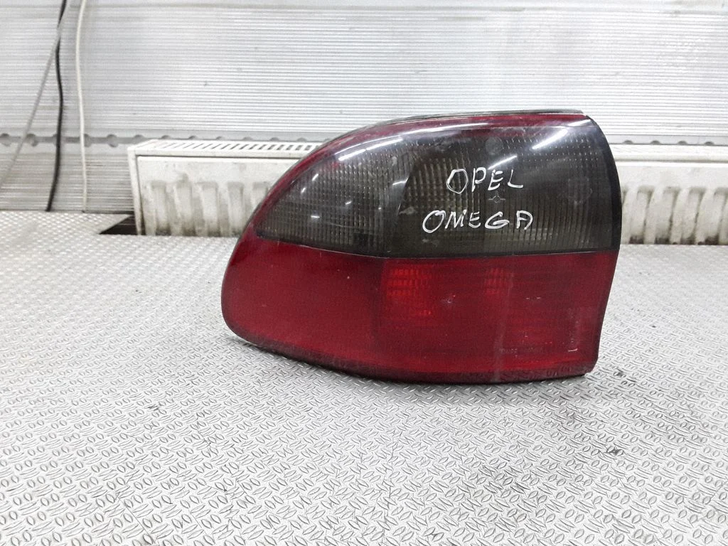 Lampa tylna w błotniku 45285