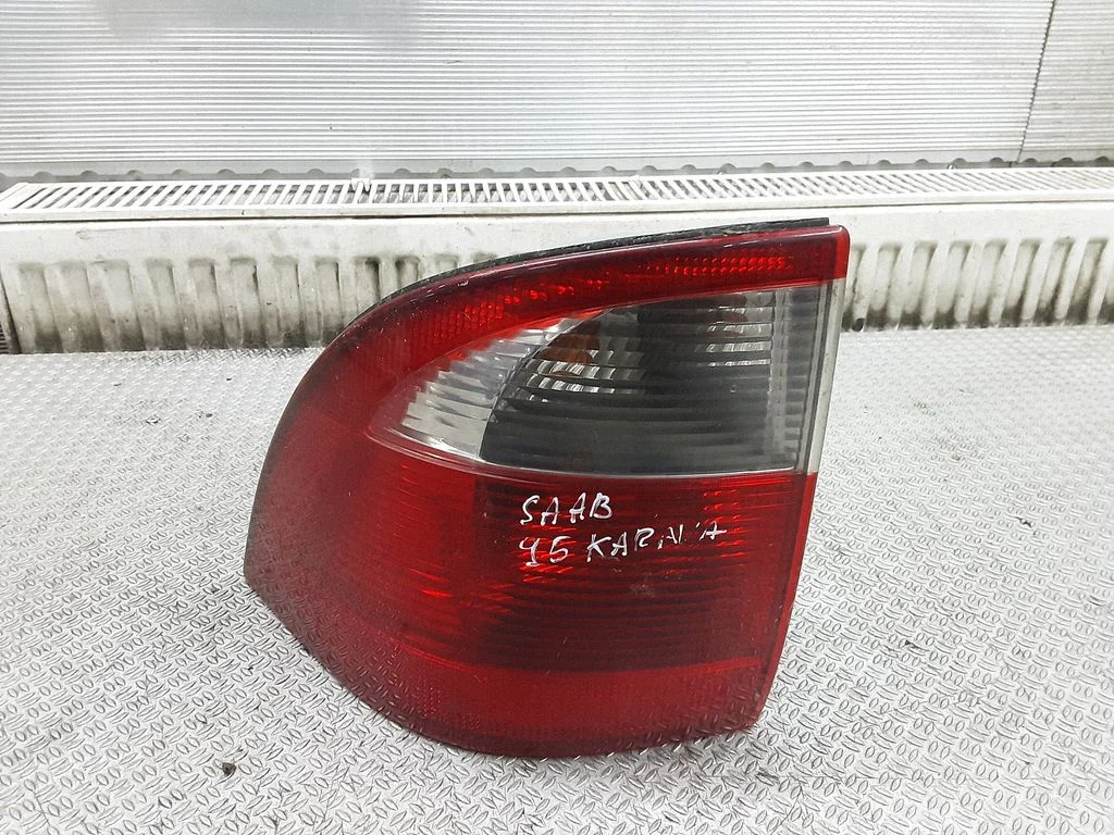Rear/tail lights – Saab 9-5 (1998-2005)