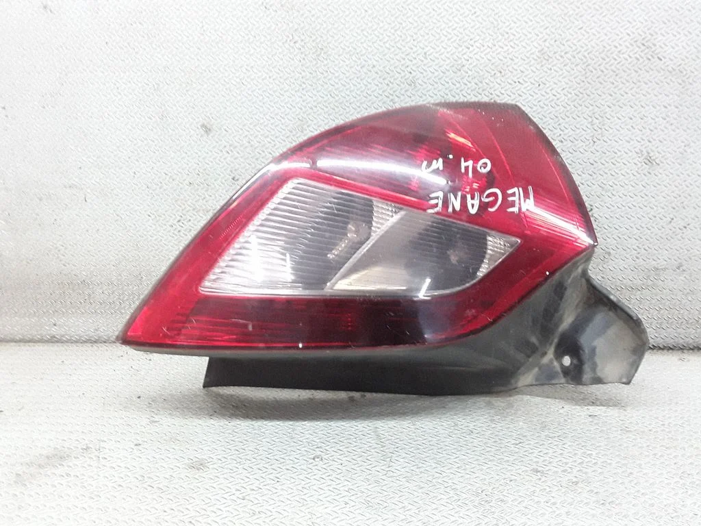 Rear/tail lights – Renault Megane II (2002-2005)