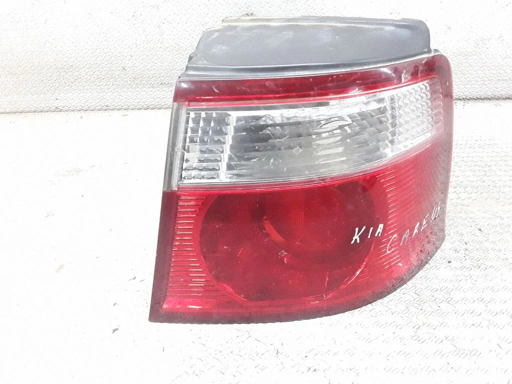 Lampa tylna w błotniku OK2FB51140