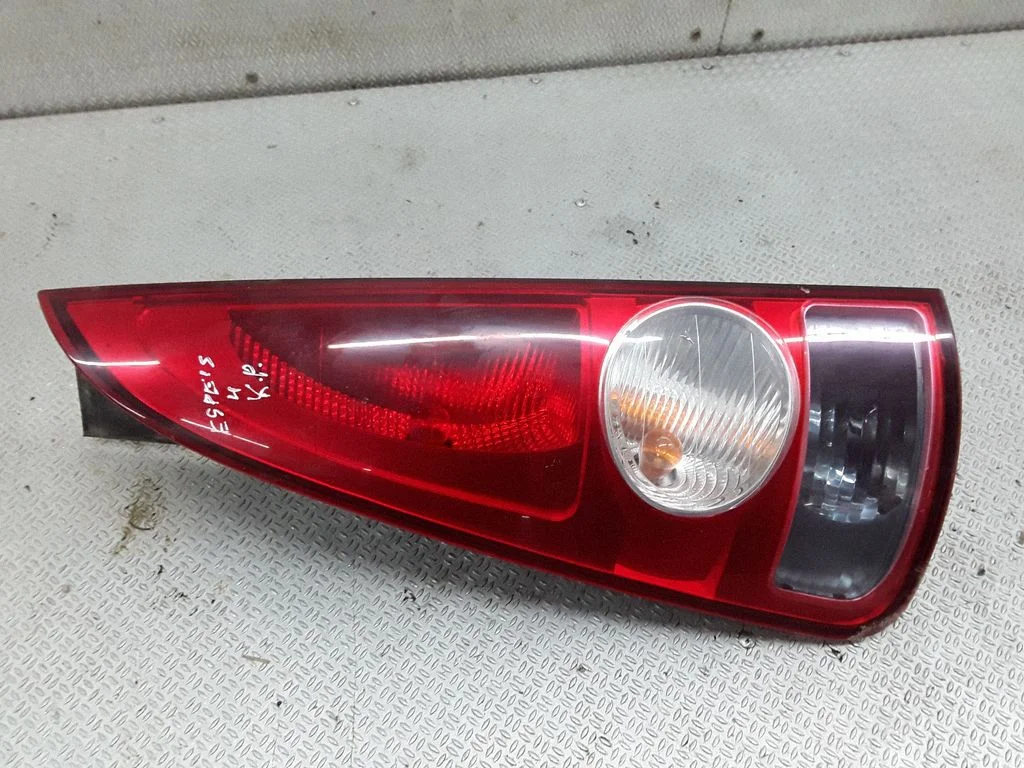 Lampa tylna w błotniku – Renault Espace - Grand espace IV (2004-2014)