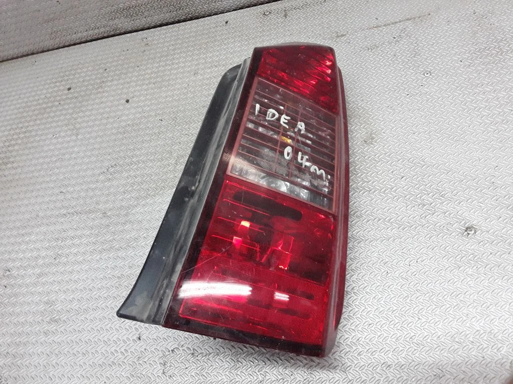 Rear/tail lights 46829508