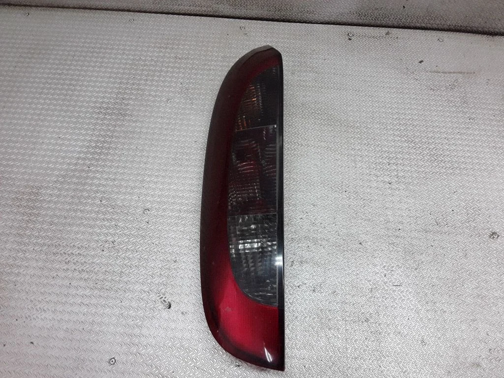 Rear/tail lights – Opel Corsa C (2000-2006)