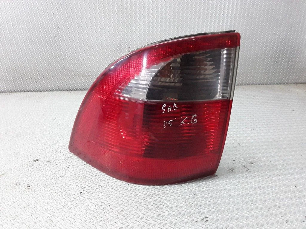 Rear/tail lights – Saab 9-5 (1998-2005)