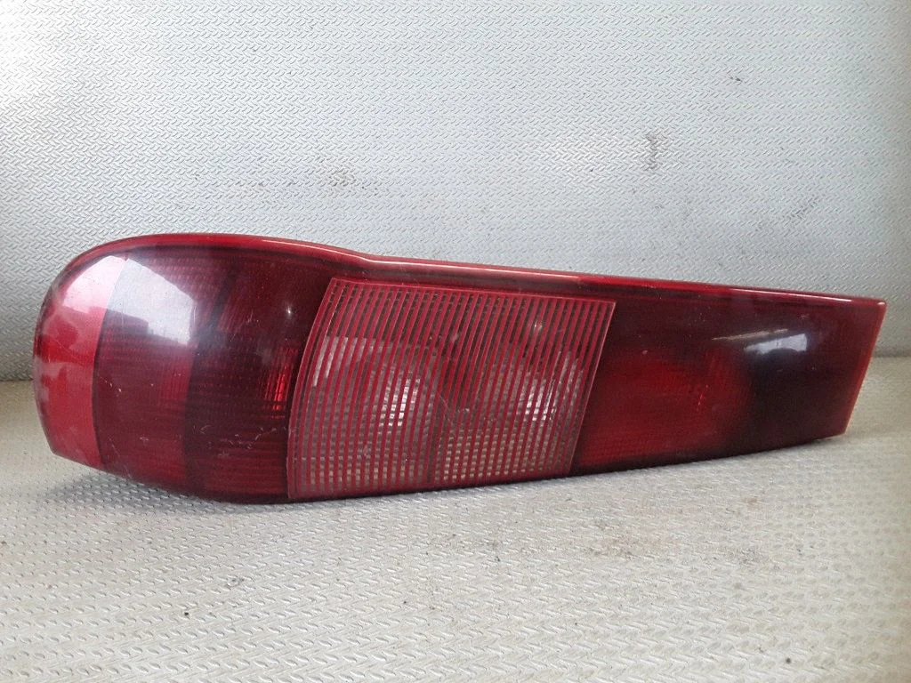 Tagatuli keres 464010830 – Fiat Punto (176) (1993-1999)