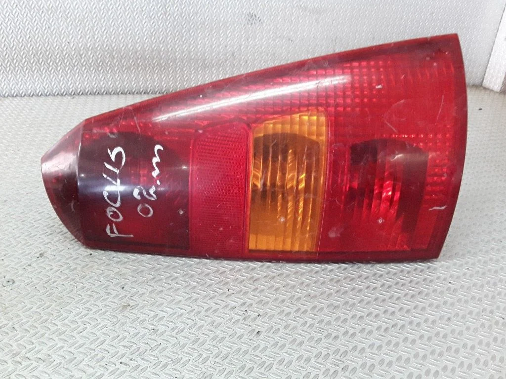 Rear/tail lights 1M5113404