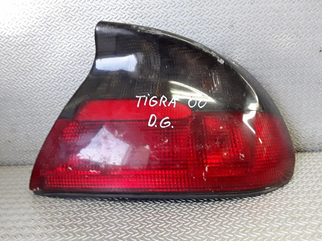 Rear/tail lights – Opel Tigra A (1994-2000)