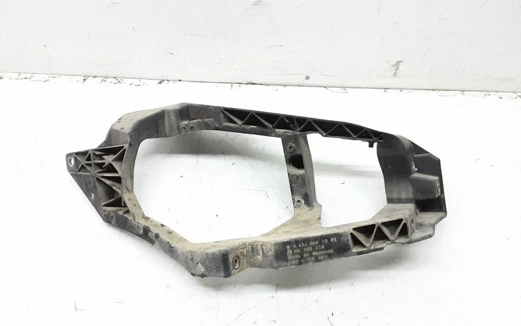 Headlight/headlamp mounting bracket A4546201001