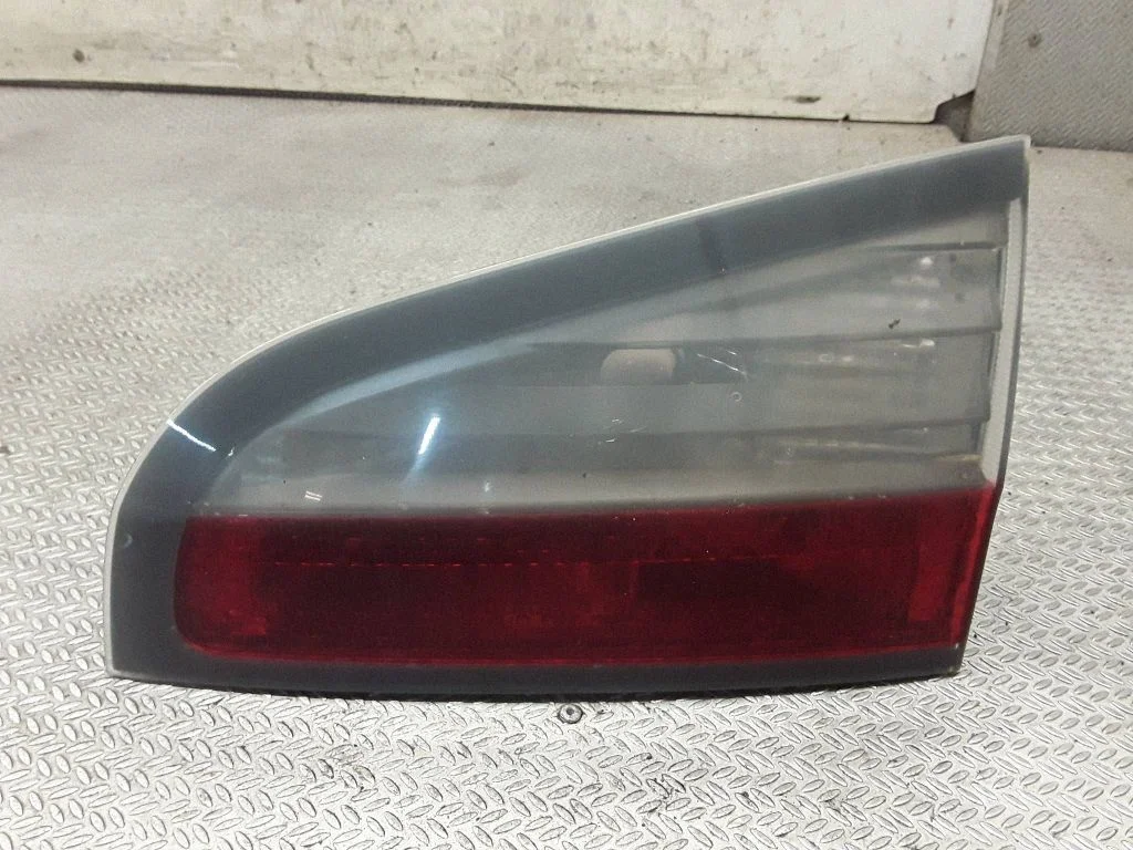 Tailgate rear/tail lights – Ford S-MAX (2006-2015)