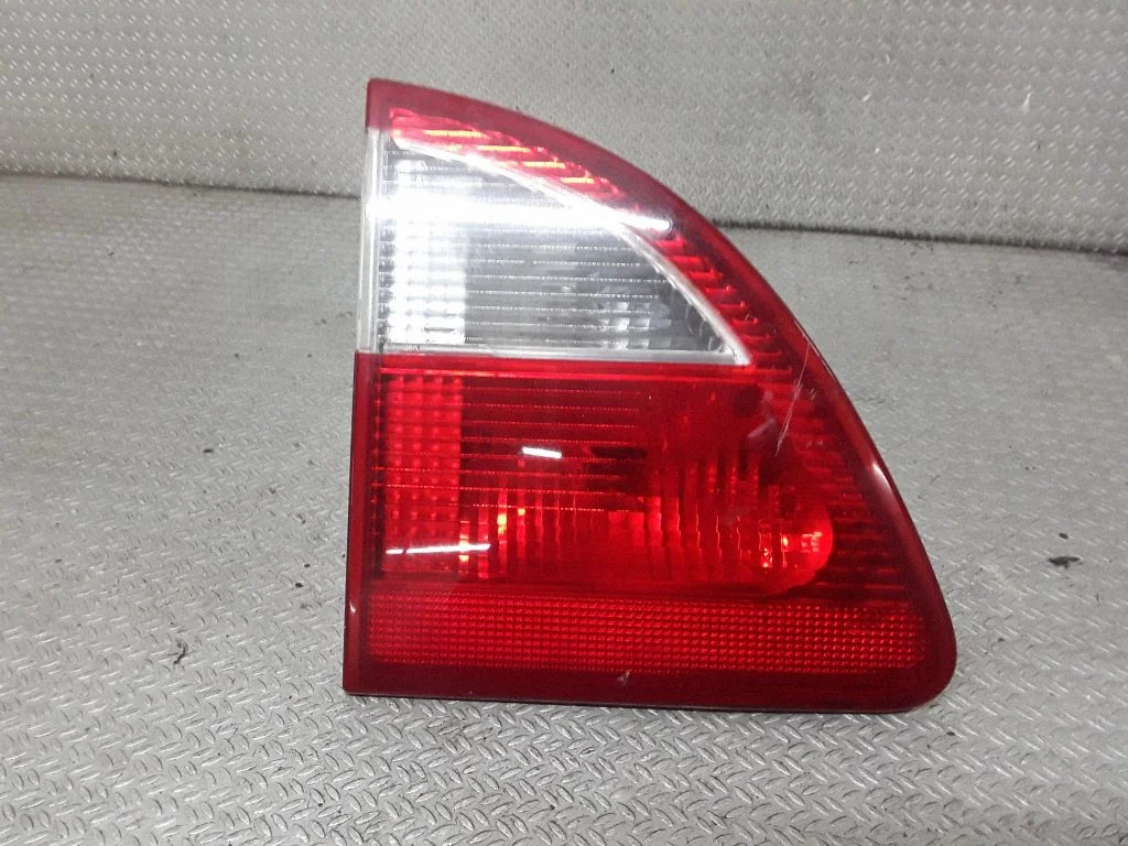 Lampa tylna w klapie 7M5945093B