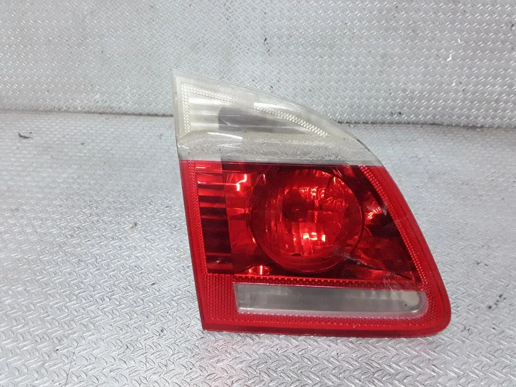 Tailgate rear/tail lights 63216925