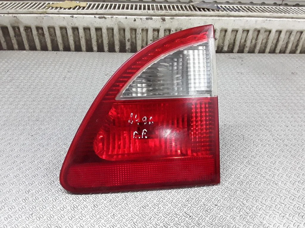 Lampa tylna w klapie 7M5945094B