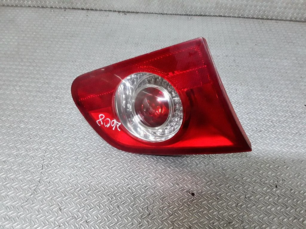 Tailgate rear/tail lights – Volkswagen Passat B6 (2005-2010)