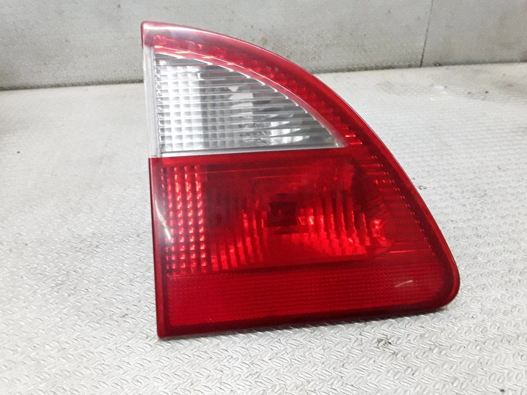 Lampa tylna w klapie 7M5945093B
