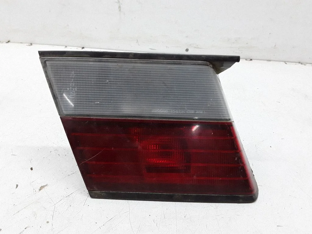 Lampa tylna w klapie 4742
