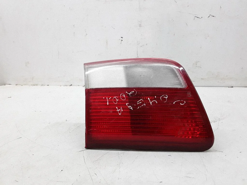 Lampa tylna w klapie 62256