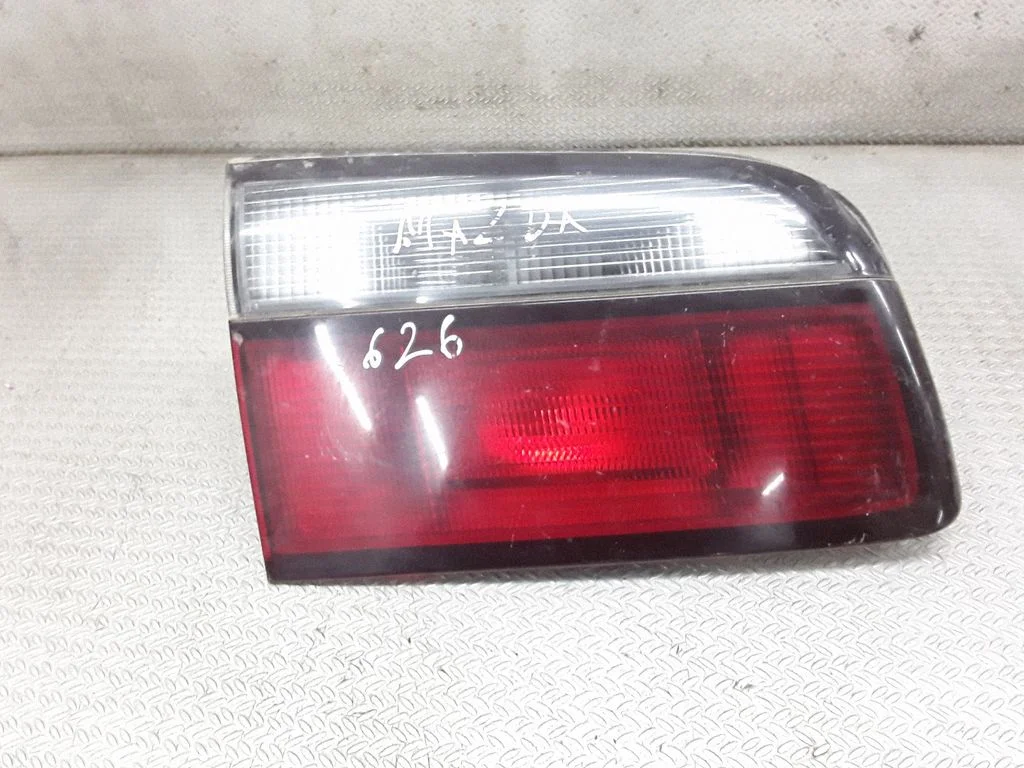 Tailgate rear/tail lights R2267L – Mazda 626 (1998-2002)