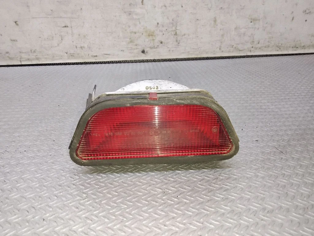 Third/center stoplight – Mercedes-Benz ML-Class W163 (1997-2005)
