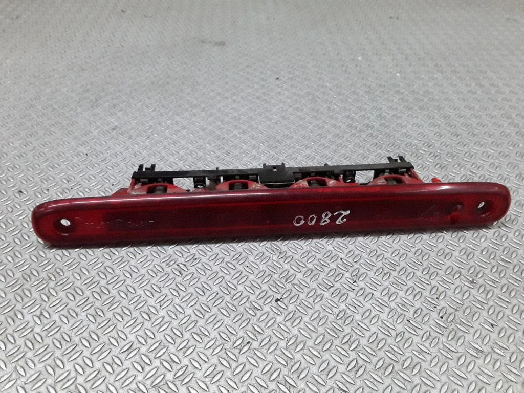 Papildu stopgaismas lukturis – Toyota Aygo AB10 (2005-2014)