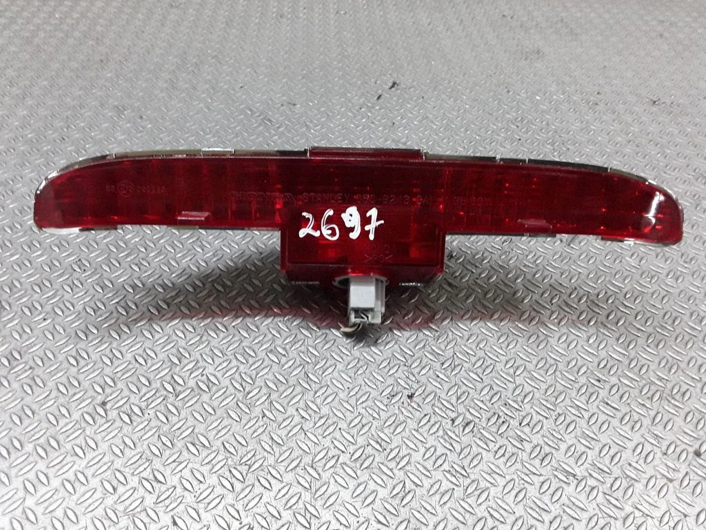 Papildu stopgaismas lukturis – Honda Accord (2003-2007)