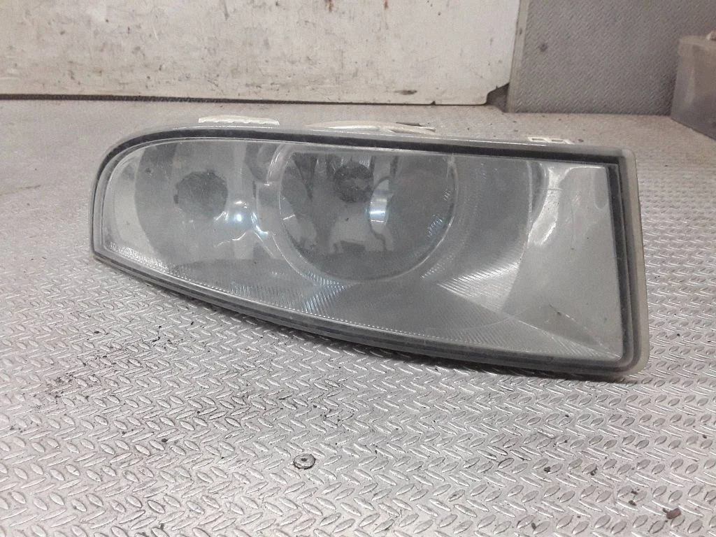 Halogen przedni – prawa