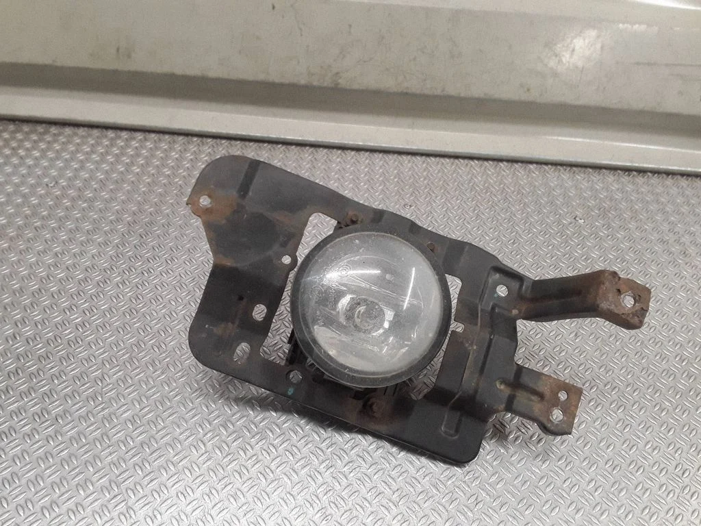 Priekšējais miglas lukturis 3550063J02000