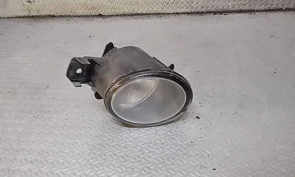 Halogen przedni 8200002470