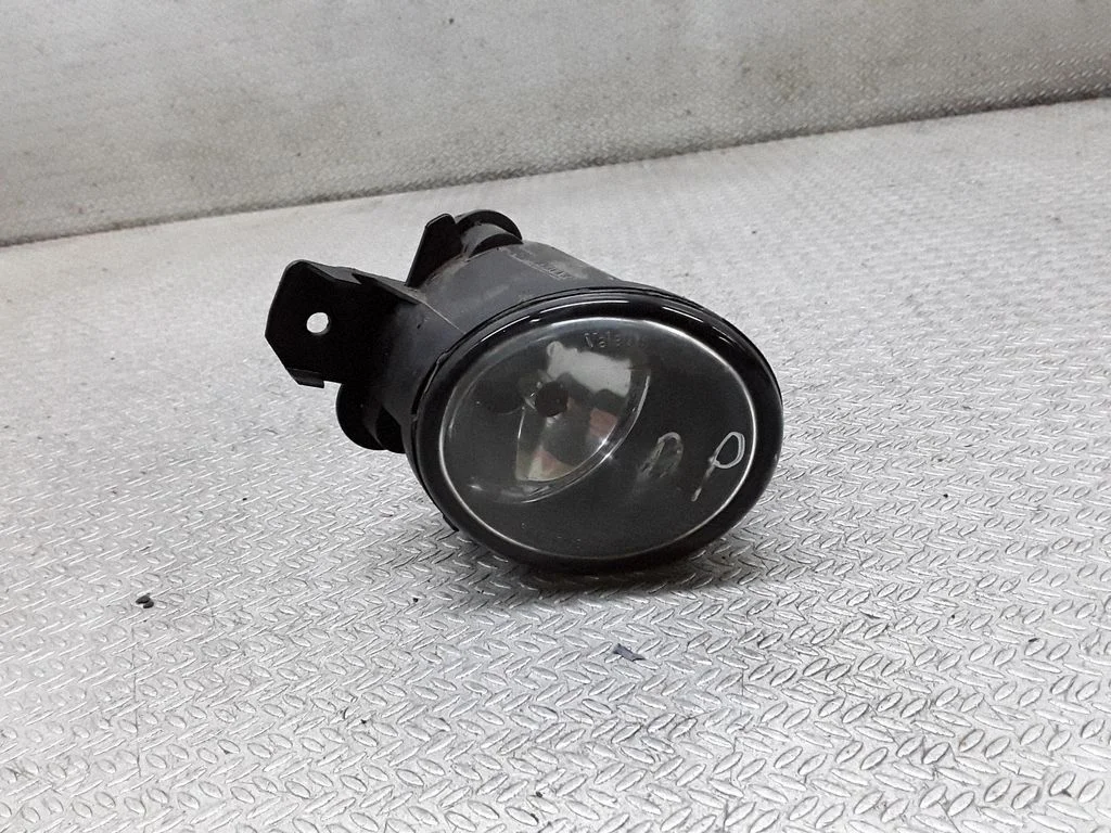 Halogen przedni – prawa
