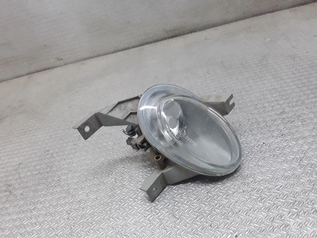 Priekšējais miglas lukturis 90481364 – Opel Tigra A (1994-2000)