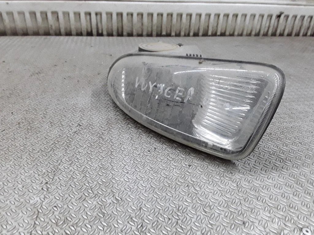 Priekšējais miglas lukturis – Chrysler Grand Voyager IV (2001-2007)