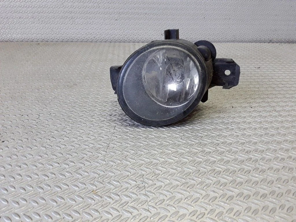 Halogen przedni – Renault Clio II (2001-2005)