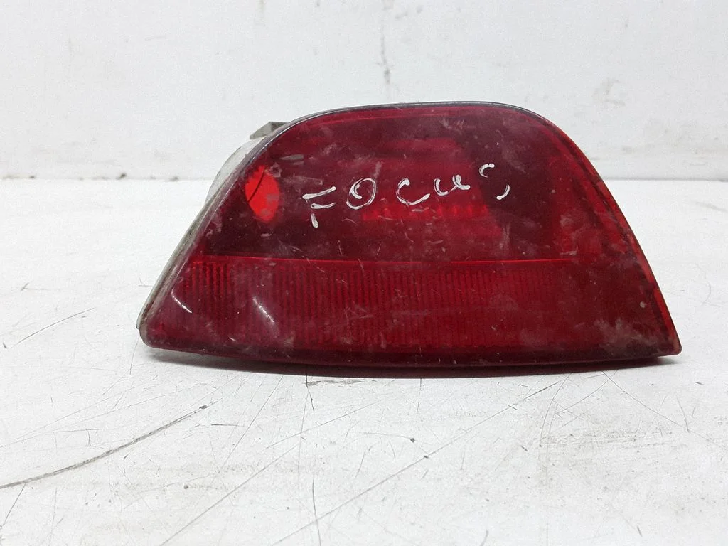 Tagumine udutuli – Ford Focus (1998-2004)
