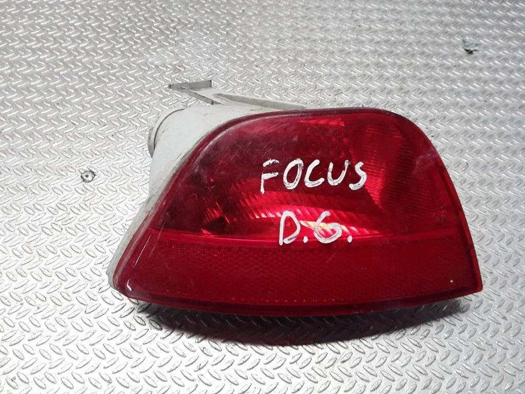 Tagumine udutuli – Ford Focus (1998-2004)