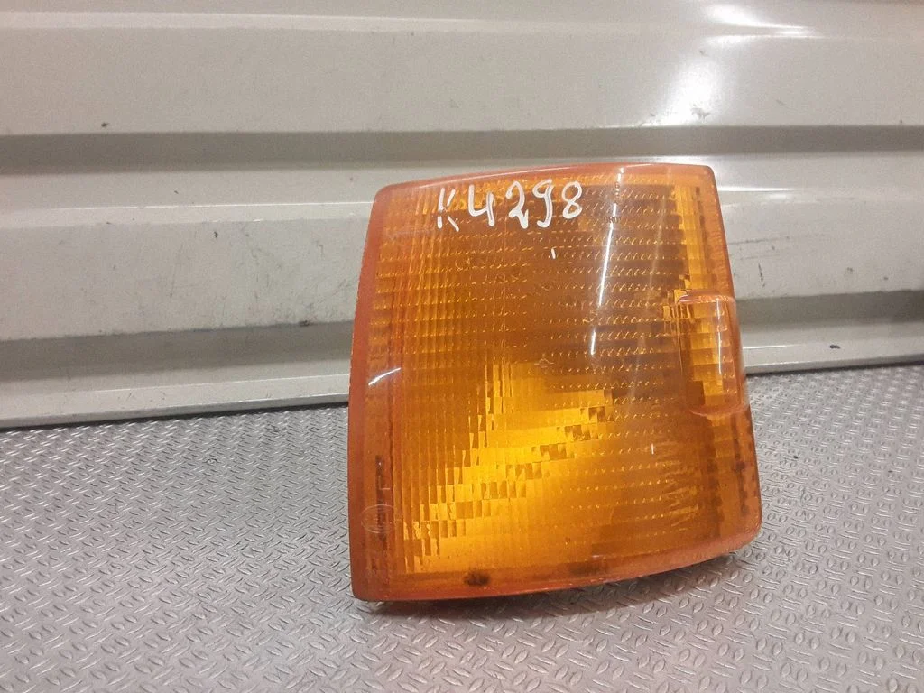 Front indicator light – Volkswagen Transporter - Caravelle T4 (1991-2003)