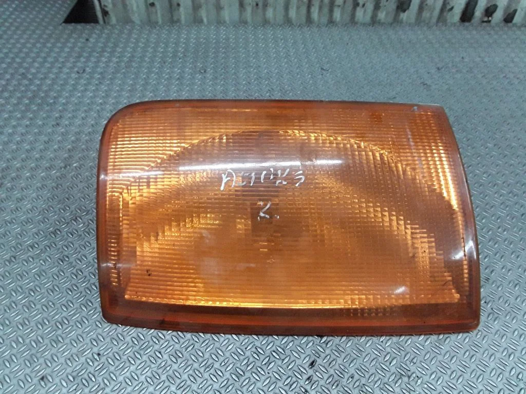 Priekšējais pagrieziena lukturis – Volkswagen Jetta III (1992-1999)