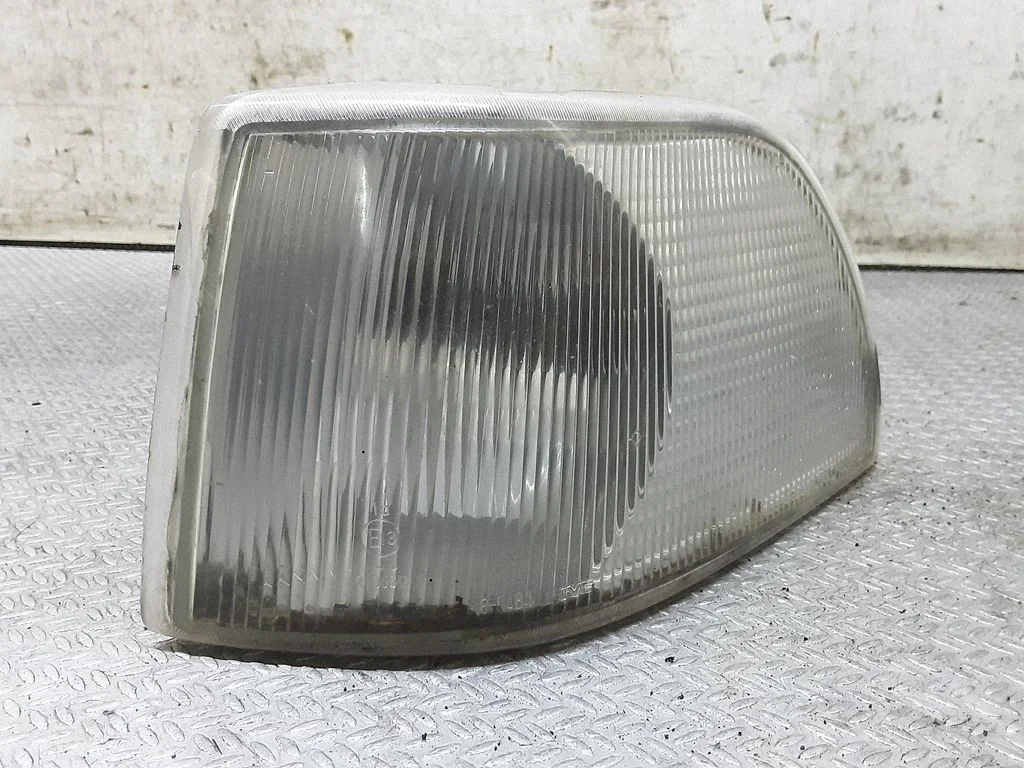 Eesmine suunatuli – Volvo S70 V70 V70 XC (1997-2000)