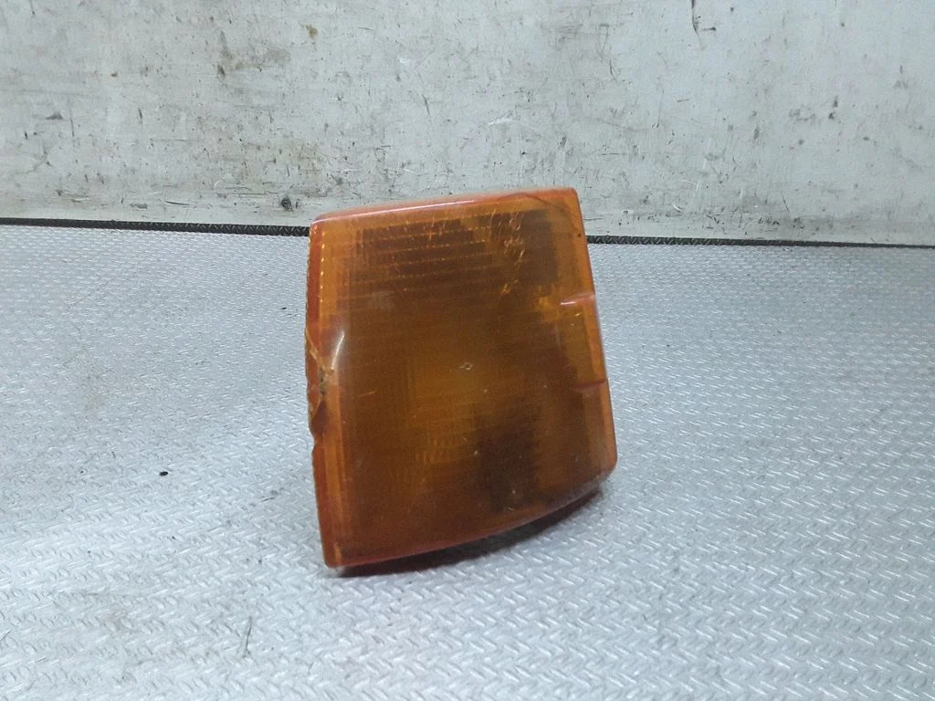 Front indicator light – Volkswagen Transporter - Caravelle T4 (1991-2003)