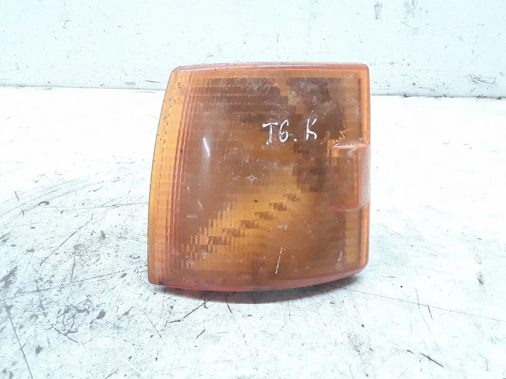 Front indicator light – Volkswagen Transporter - Caravelle T4 (1991-2003)