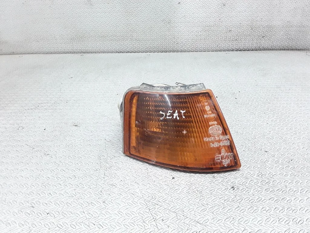 Front indicator light – Seat Toledo I (1L) (1991-1999)