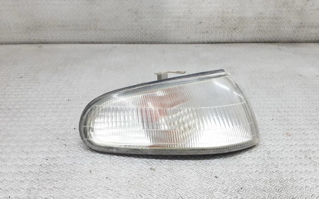 Priekšējais pagrieziena lukturis 92302232