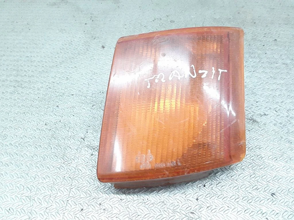 Front indicator light – Ford Transit (1995-2000)