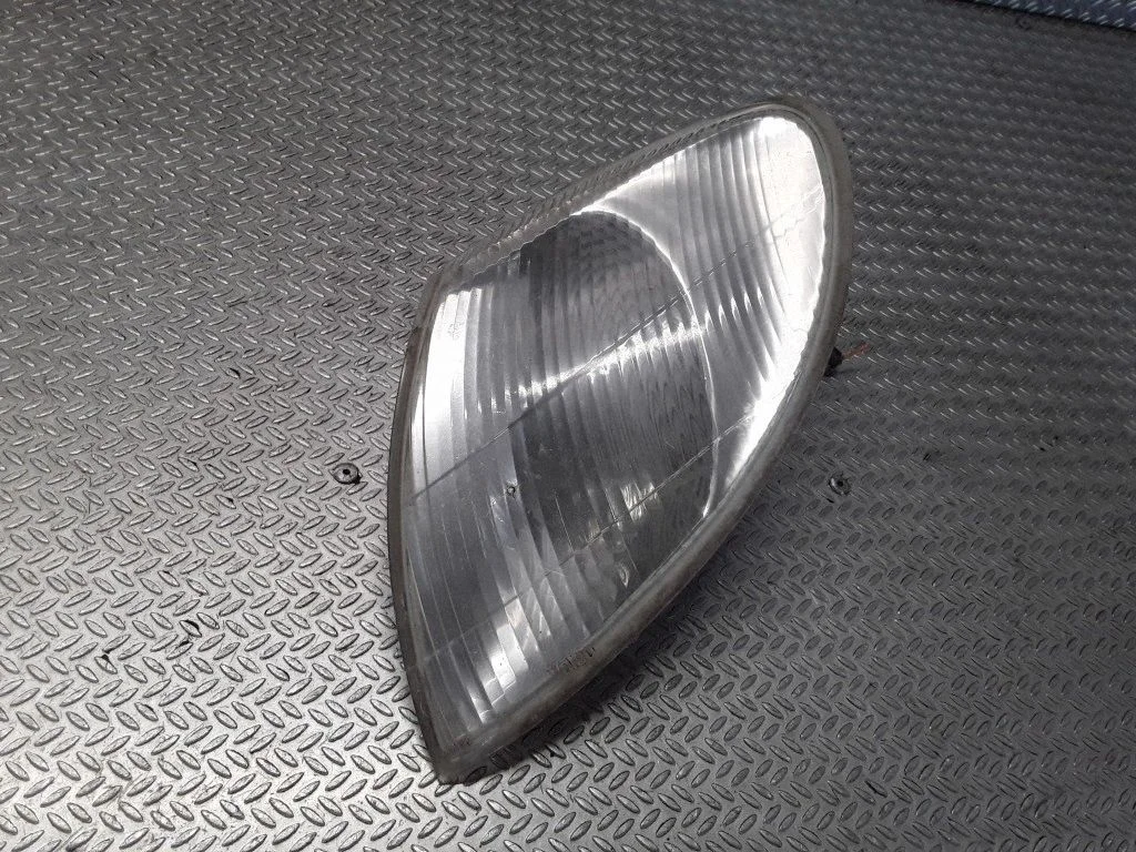 Front indicator light – Renault Megane I (1995-2002)