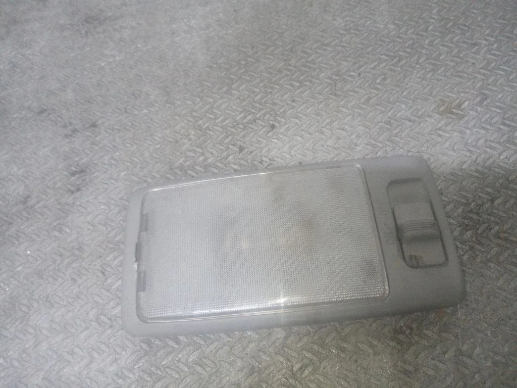 Tagaistmete valgustustuli – Subaru Forester SG (2006-2008)