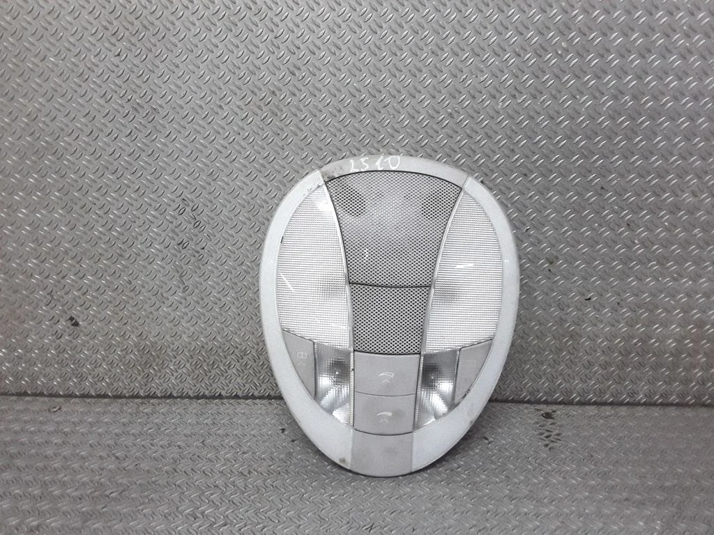 Front seat light – Mercedes-Benz E-Class W211 (2002-2009)