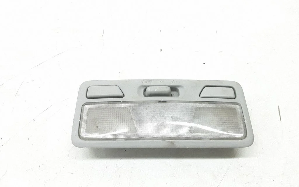 Front seat light – Mitsubishi Pajero Sport I (1996-2008)