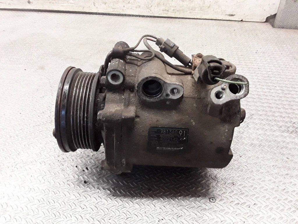 Kliimakompressor (pump) – Mitsubishi Outlander (2007-2012)