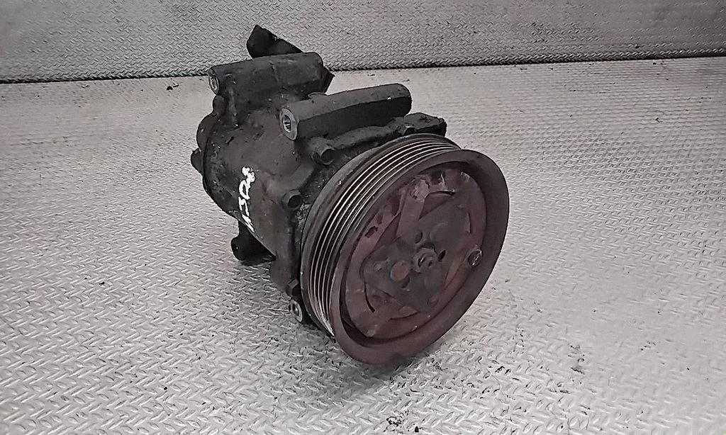 Air conditioning (A/C) compressor (pump) – Nissan Note (E11) (2006-2014)