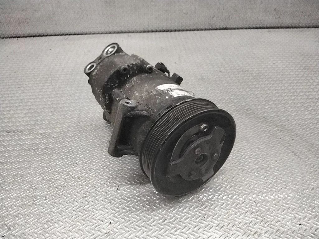 Air conditioning (A/C) compressor (pump) 401351739