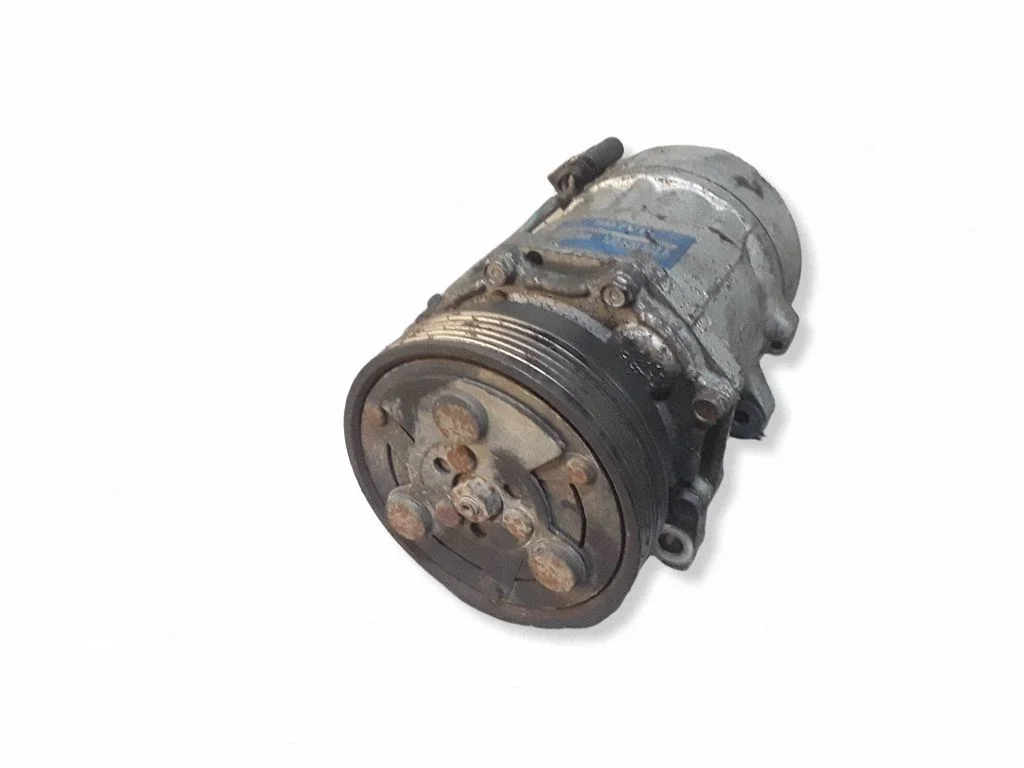 Kliimakompressor (pump) – Volkswagen Golf IV (1998-2005)